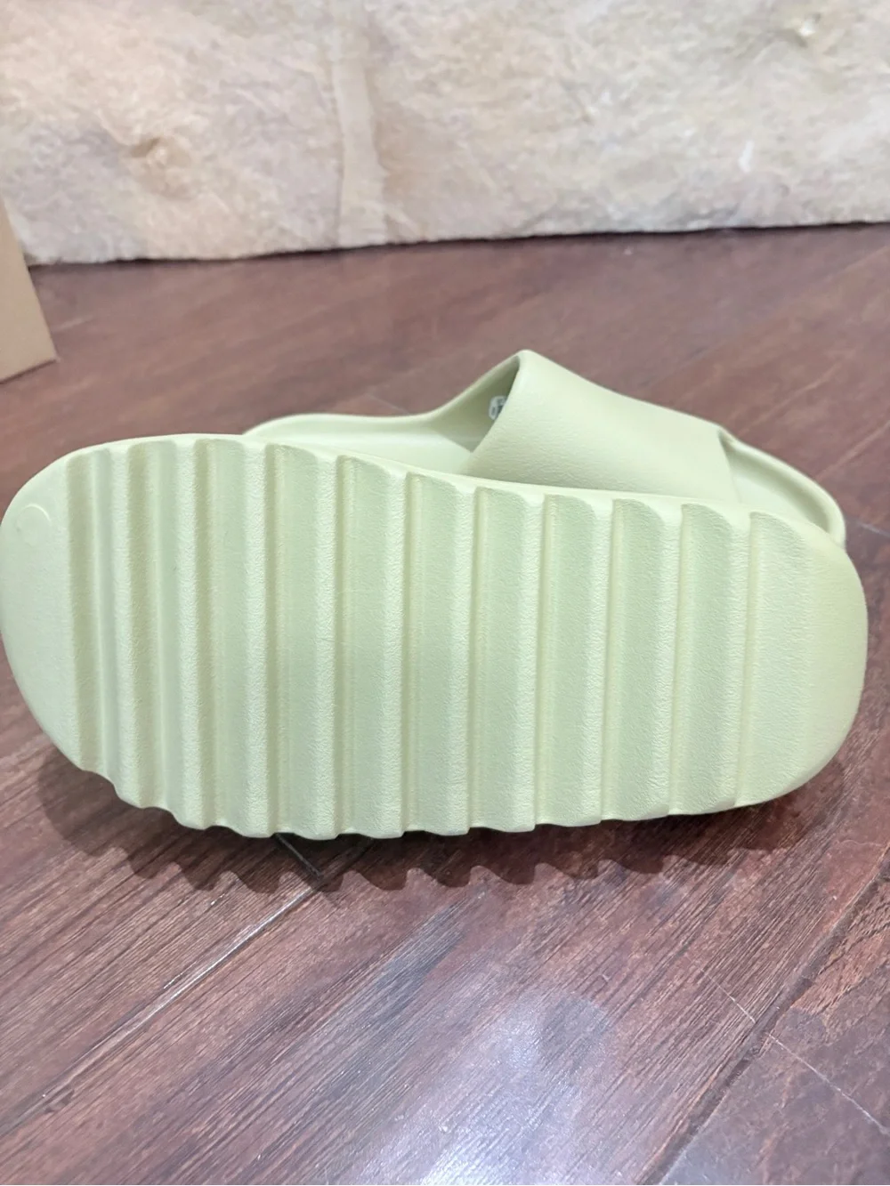 Yeezy Slide Slip-On Sandals in Resin, New in Box